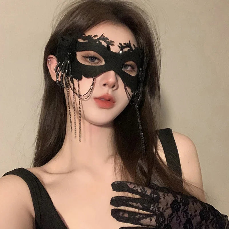 Máscara facial de encaje hueco para mujer, accesorios sexys para fiesta de graduación de plumas negras de princesa, disfraz de fiesta para niña, máscara de Cosplay para mascarada